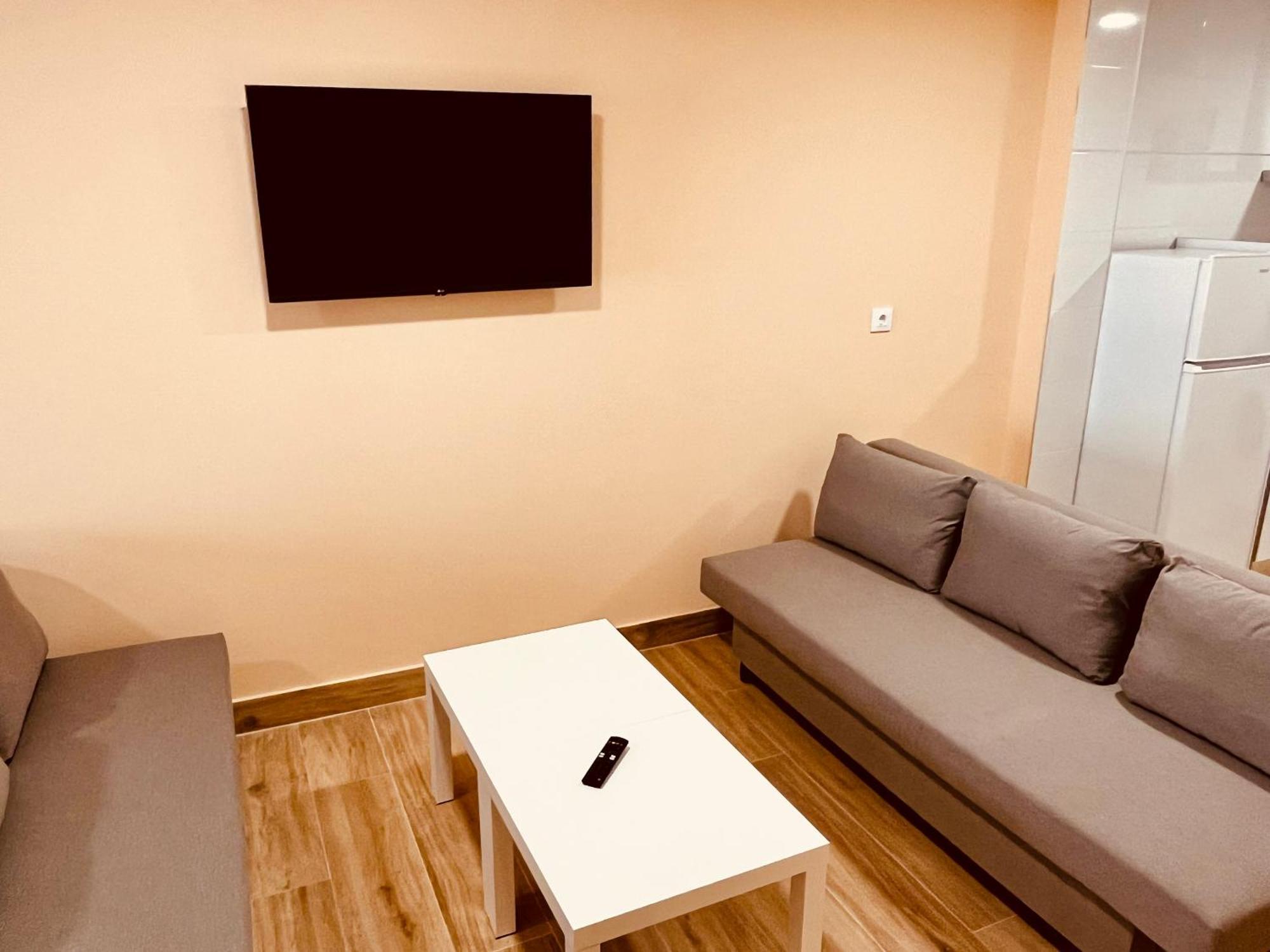 Apartamentos San Nicolas 洛格罗尼奥 外观 照片