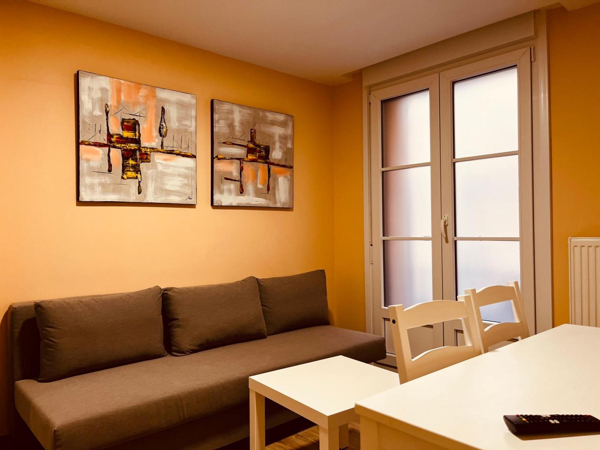 Apartamentos San Nicolas 洛格罗尼奥 外观 照片