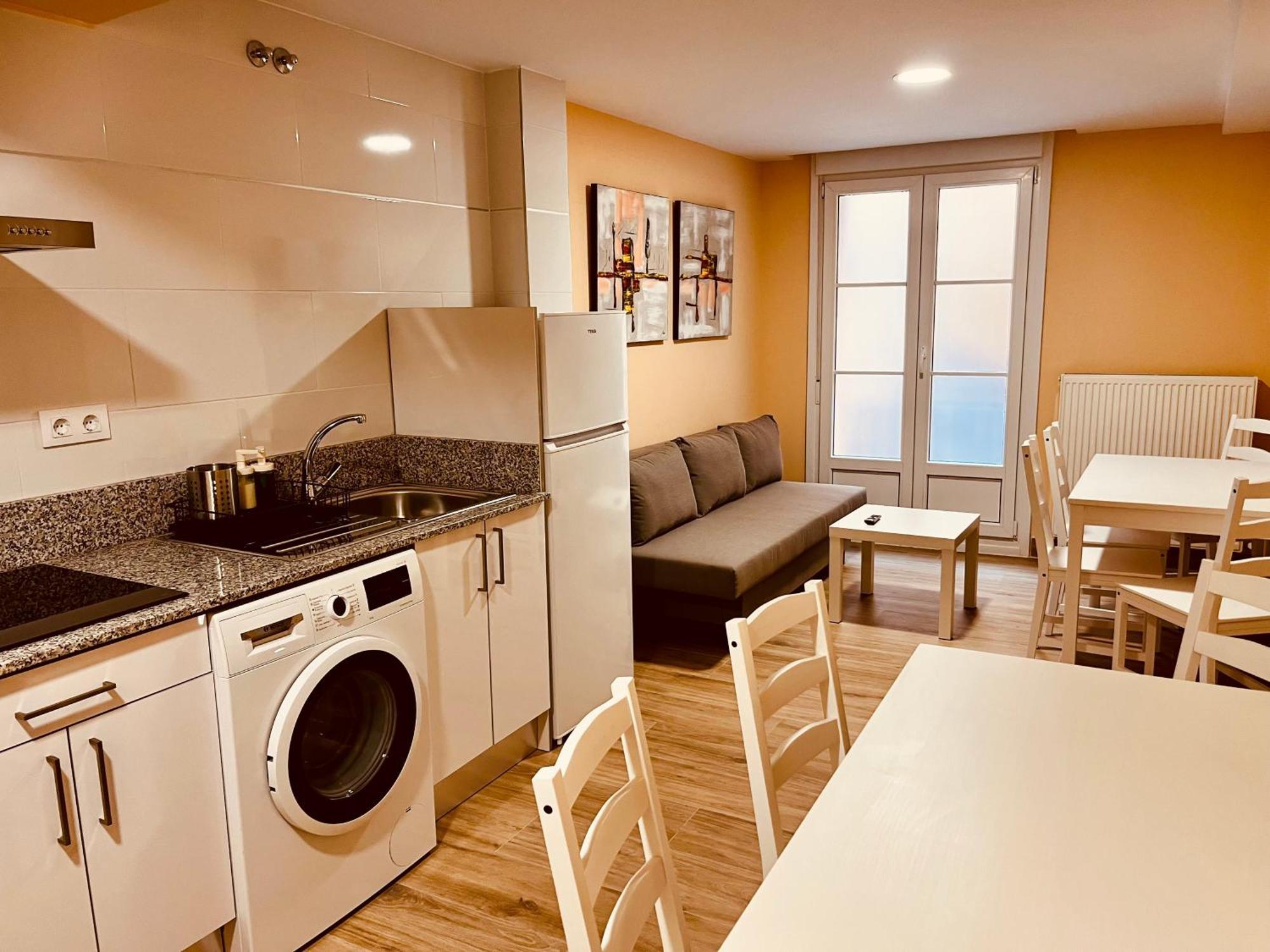 Apartamentos San Nicolas 洛格罗尼奥 外观 照片