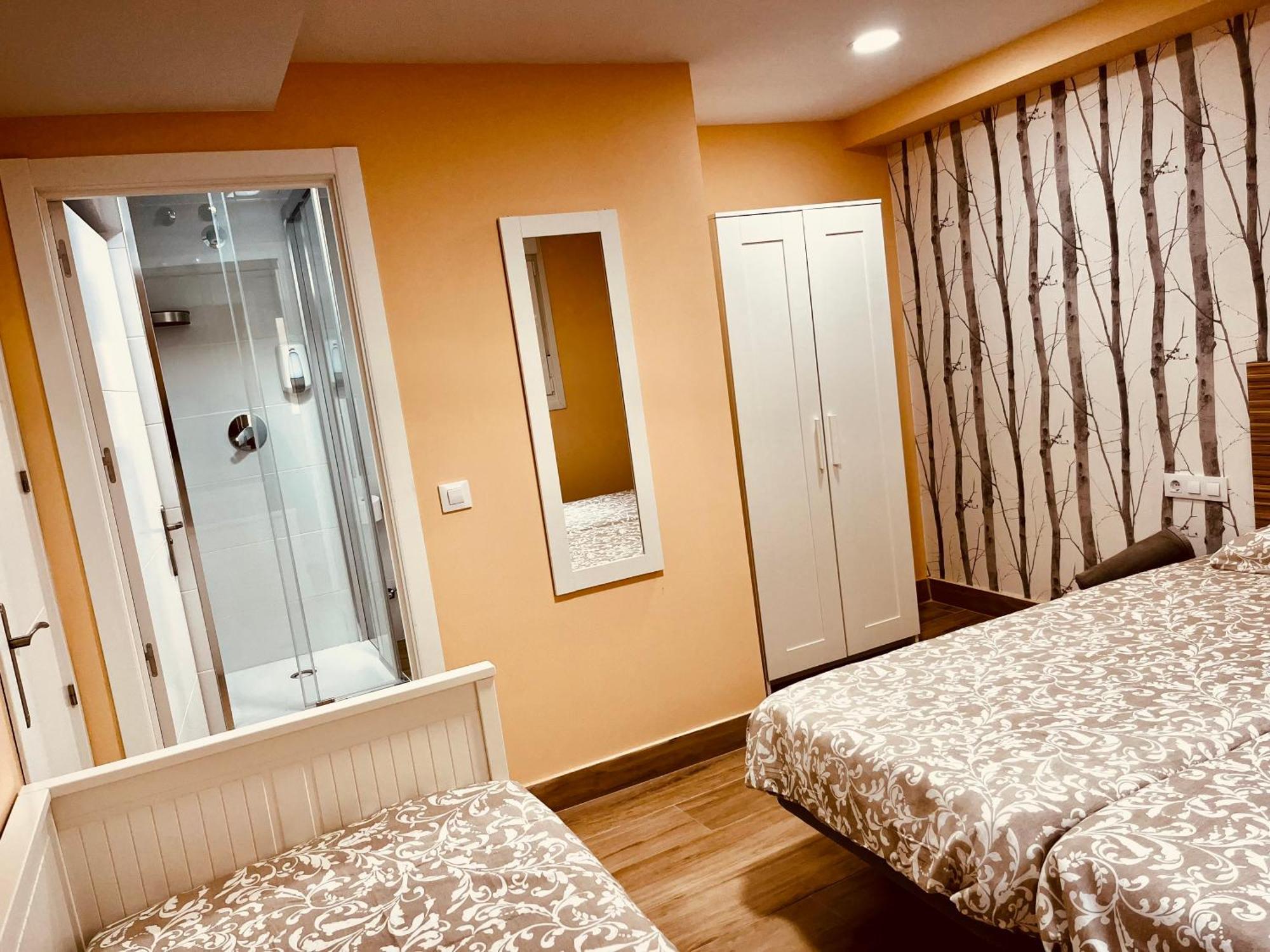 Apartamentos San Nicolas 洛格罗尼奥 外观 照片