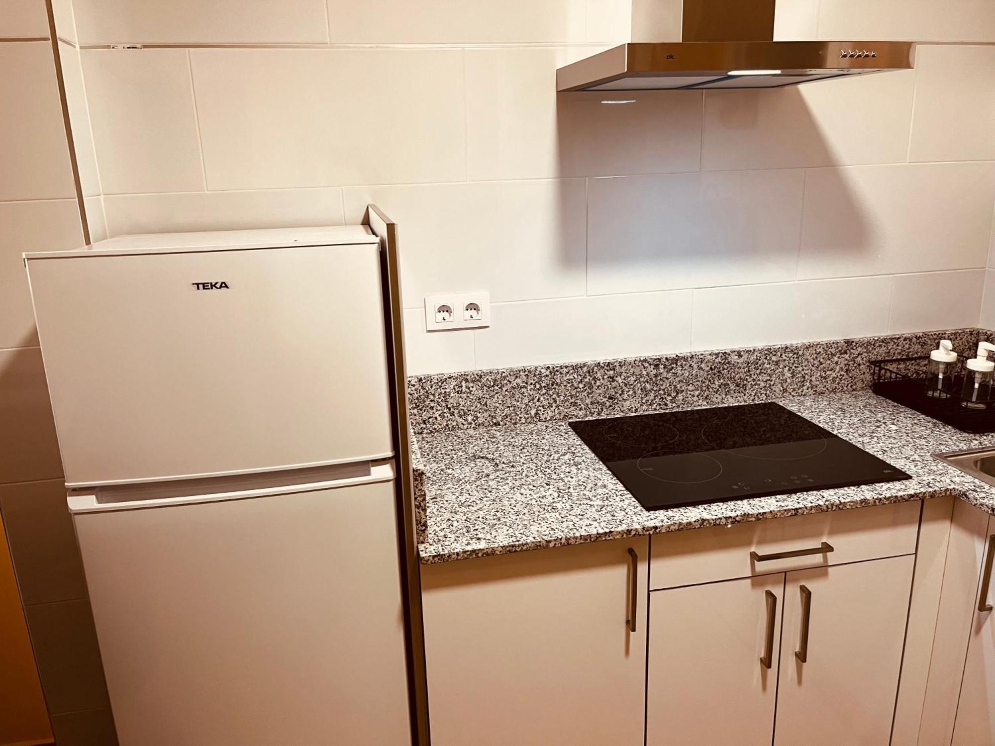 Apartamentos San Nicolas 洛格罗尼奥 外观 照片