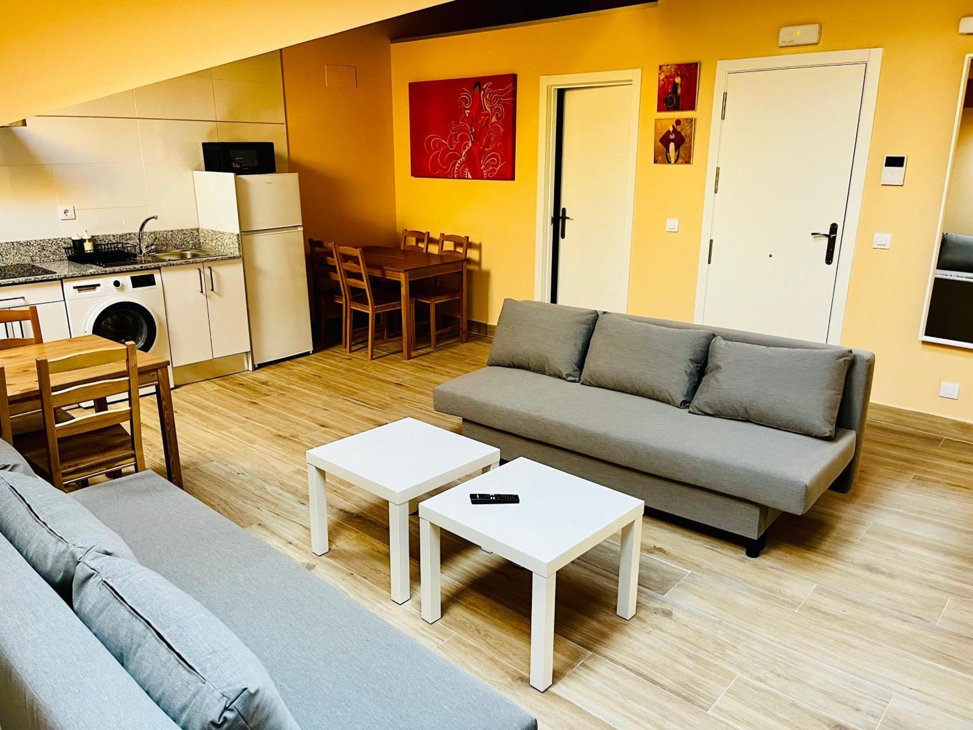 Apartamentos San Nicolas 洛格罗尼奥 外观 照片