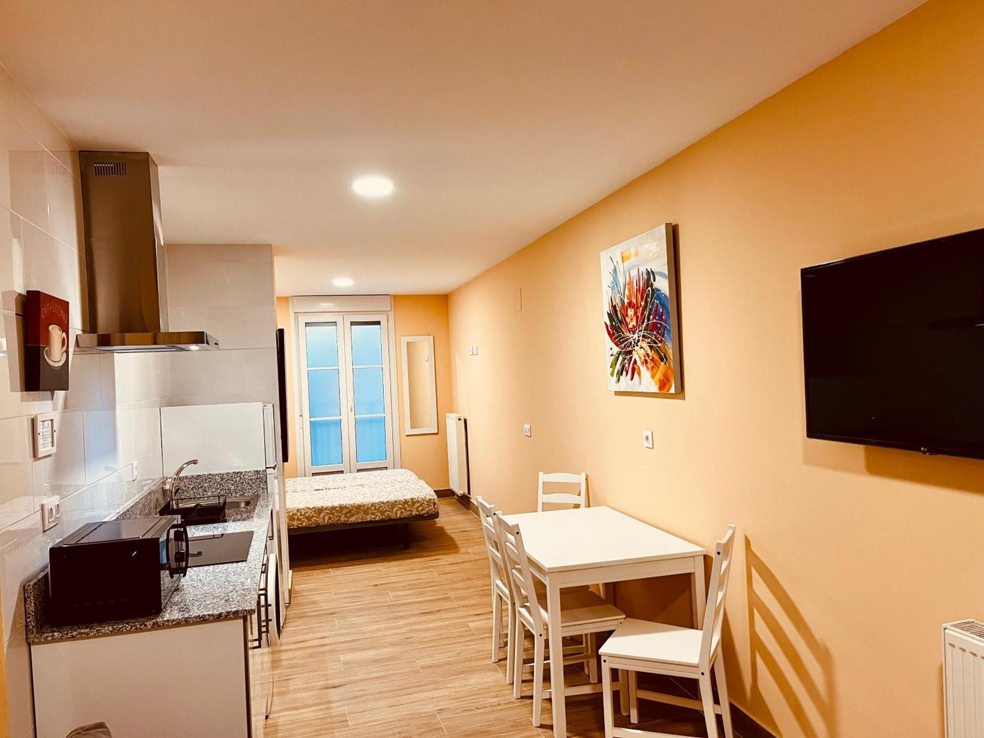 Apartamentos San Nicolas 洛格罗尼奥 外观 照片