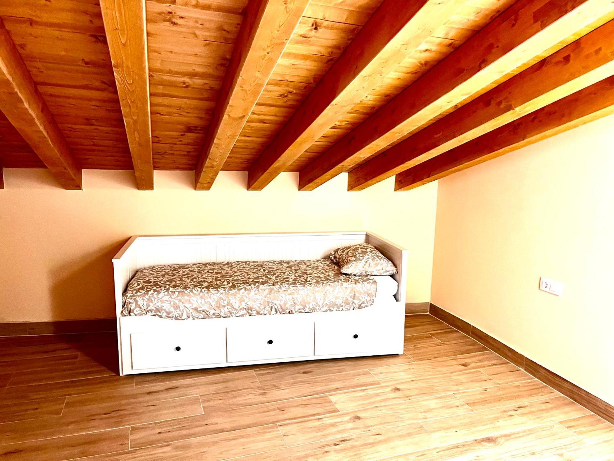 Apartamentos San Nicolas 洛格罗尼奥 外观 照片